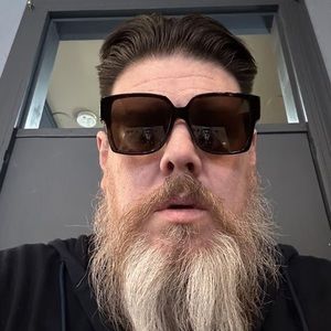 Meet your Posher, Jake